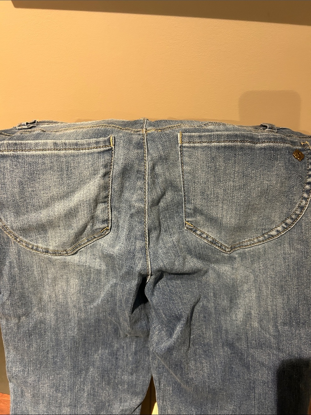 Democracy Classic Blue Denim Jeans - Picture 2 of 3